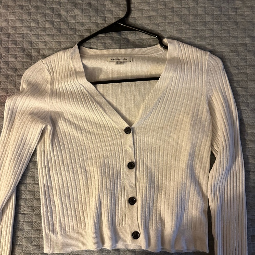 Soft white American Eagle cardigan